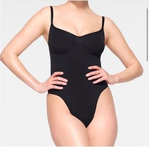 SKIMS Bodysuit